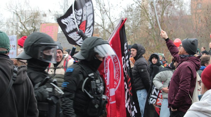 Movilización. (kuroshiro_photography, noviembre 29 de 2025, Giessen)